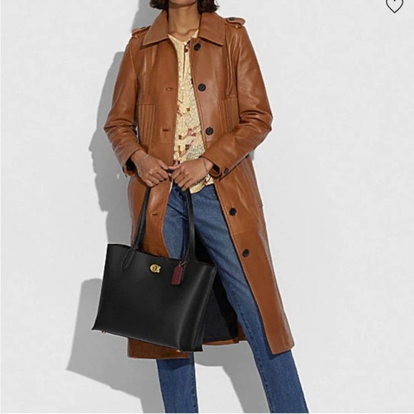 Coach Handbags - CCO✔️Coach Willow Tote Dark Green with Signature Leather Interior
